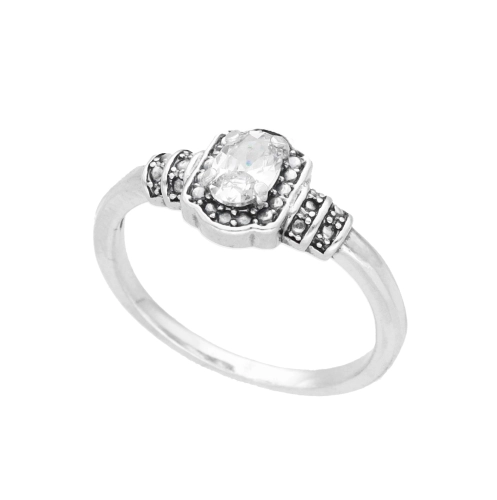 Pierścionek z owalną białą cyrkonią srebro oksydowane