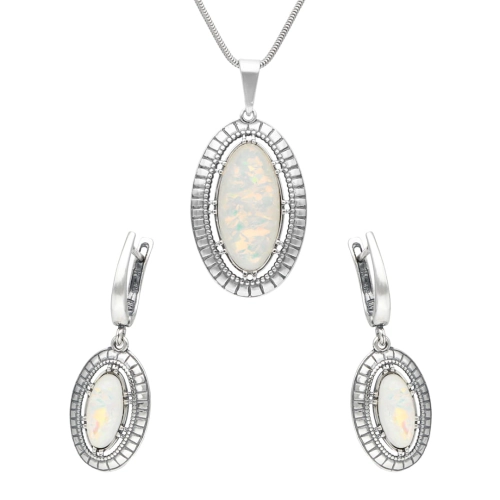 Komplet z owalnym opalem białym srebro oksydowane