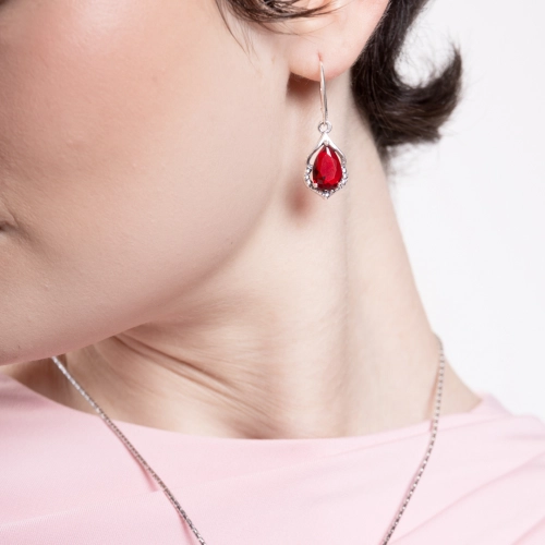 Kolczyki z rubinowymi cyrkoniami srebro