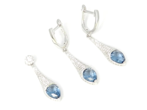 Komplet z niebieską cyrkonią