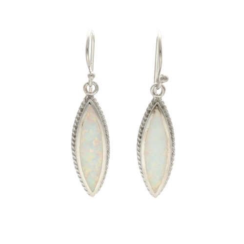 Kolczyki owalne z białym opalem