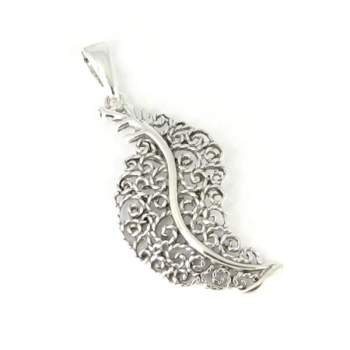 Wisior ażurowy liść