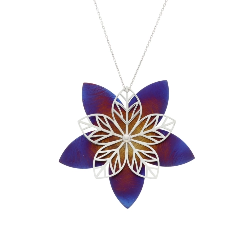 Naszyjnik kwiat z tytanem srebro rodowane